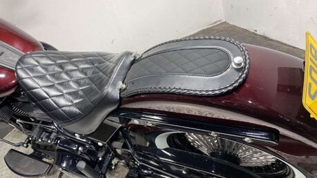 Harley-Davidson Softail 1745 FLHC Heritage Classic Euro 4 39