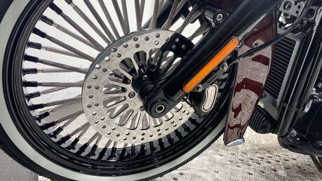 Harley-Davidson Softail 1745 FLHC Heritage Classic Euro 4 57