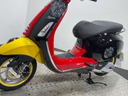 Piaggio Vespa Primavera 125 Disney CVT Euro 5 52