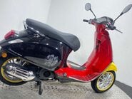 Piaggio Vespa Primavera 125 Disney CVT Euro 5 8