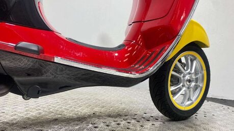 Piaggio Vespa Primavera 125 Disney CVT Euro 5 38