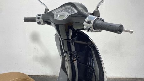 Piaggio Vespa Primavera 50 50th Anniversary Euro 4 4