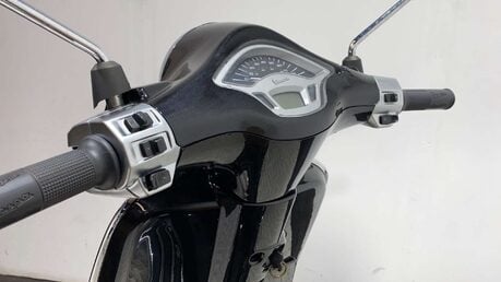 Piaggio Vespa Primavera 50 50th Anniversary Euro 4 22