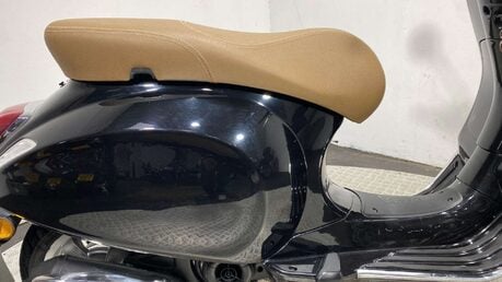 Piaggio Vespa Primavera 50 50th Anniversary Euro 4 28