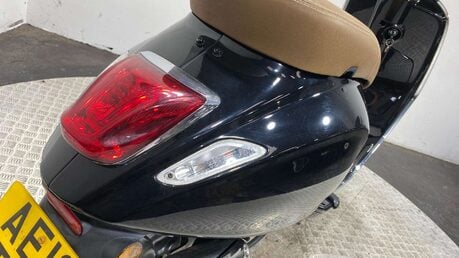 Piaggio Vespa Primavera 50 50th Anniversary Euro 4 37