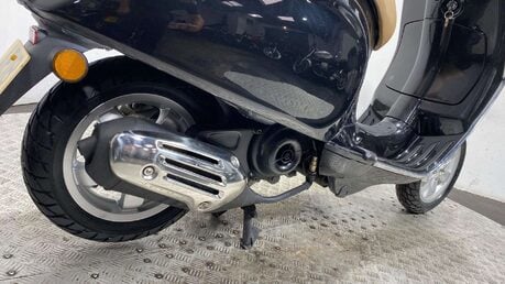 Piaggio Vespa Primavera 50 50th Anniversary Euro 4 40