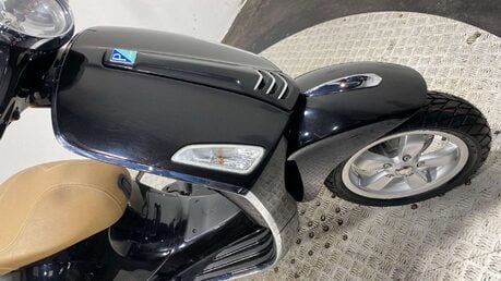 Piaggio Vespa Primavera 50 50th Anniversary Euro 4 47