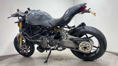 Ducati Monster 1200 S Euro 4 6