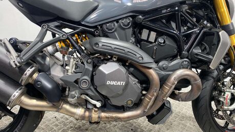 Ducati Monster 1200 S Euro 4 16
