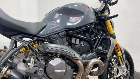 Ducati Monster 1200 S Euro 4 19