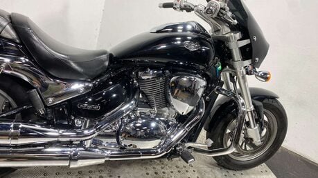 Suzuki Intruder 800 800 VZ 9