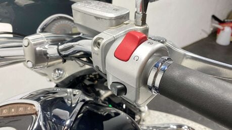Suzuki Intruder 800 800 VZ 39