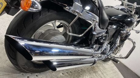 Suzuki Intruder 800 800 VZ 46
