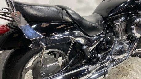 Suzuki Intruder 800 800 VZ 49