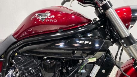 Hyosung GV 650 P Aquila 29