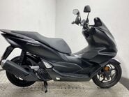 Honda PCX 125 Scooter Petrol CVT V-Belt Euro 5 (12 ps) 1