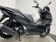 Honda PCX 125 Scooter Petrol CVT V-Belt Euro 5 (12 ps) 8