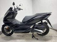 Honda PCX 125 Scooter Petrol CVT V-Belt Euro 5 (12 ps) 14