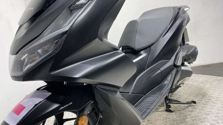 Honda PCX 125 Scooter Petrol CVT V-Belt Euro 5 (12 ps) 21