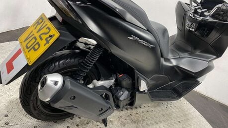 Honda PCX 125 Scooter Petrol CVT V-Belt Euro 5 (12 ps) 30