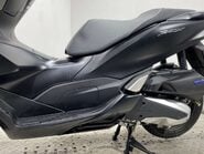 Honda PCX 125 Scooter Petrol CVT V-Belt Euro 5 (12 ps) 44