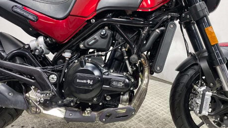 Benelli Leoncino 500 Naked Petrol Manual Euro 4 (47 ps) 11