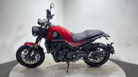 Benelli Leoncino 500 Naked Petrol Manual Euro 4 (47 ps) 23