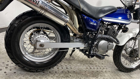 Suzuki RV125 VANVAN 4