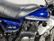 Suzuki RV125 VANVAN 18