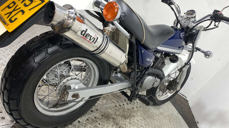 Suzuki RV125 VANVAN 26