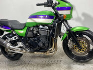 Kawasaki Zephyr 4