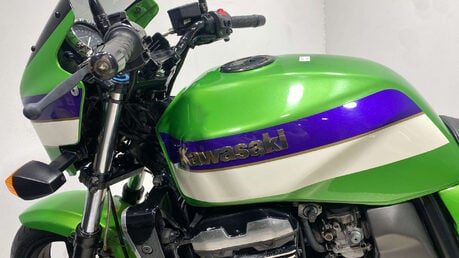 Kawasaki ZRX 2001 33K NEW MOT WARRANTY YOSHI PIPE 1100CC 34