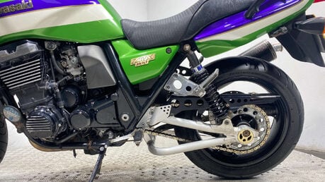 Kawasaki ZRX 2001 33K NEW MOT WARRANTY YOSHI PIPE 1100CC 29