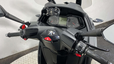 Peugeot Metropolis 400 ABS Three Wheeler Trike, Serviced, Warranty, 2019 24