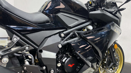 Lexmoto LXR SPORTS BIKE 125CC ONLY 10 MILES 8