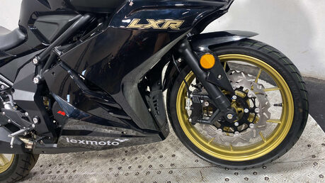 Lexmoto LXR SPORTS BIKE 125CC ONLY 10 MILES 15