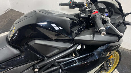 Lexmoto LXR SPORTS BIKE 125CC ONLY 10 MILES 21