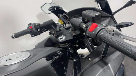 Lexmoto LXR SPORTS BIKE 125CC ONLY 10 MILES 23