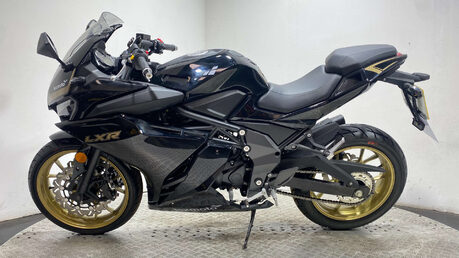 Lexmoto LXR SPORTS BIKE 125CC ONLY 10 MILES 26