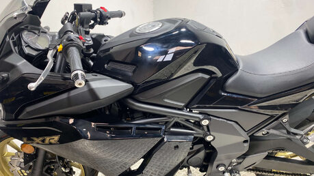 Lexmoto LXR SPORTS BIKE 125CC ONLY 10 MILES 35
