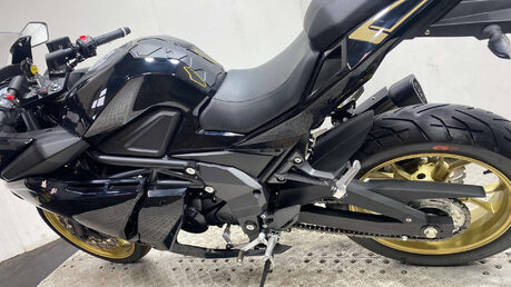 Lexmoto LXR SPORTS BIKE 125CC ONLY 10 MILES 44