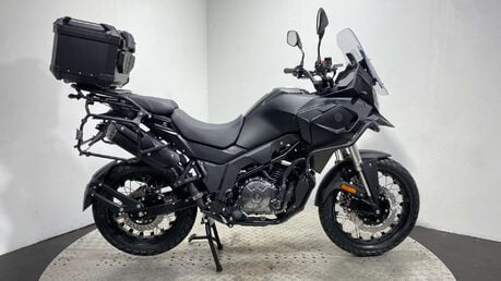 Mutt Stravaig 401 Adventure Petrol Manual Euro 5 (36 ps) 1