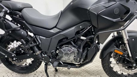 Mutt Stravaig 401 Adventure Petrol Manual Euro 5 (36 ps) 18