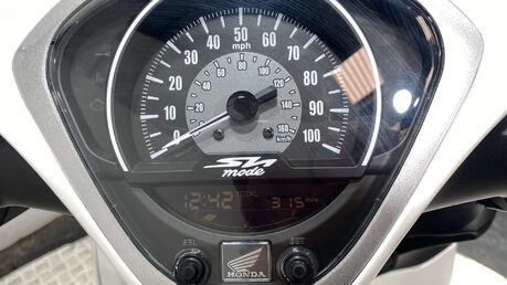 Honda SH Mode 125 2025 315 MILES WARRANTY 125CC 21