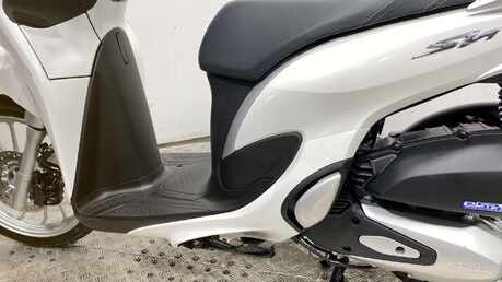 Honda SH Mode 125 2025 315 MILES WARRANTY 125CC 33