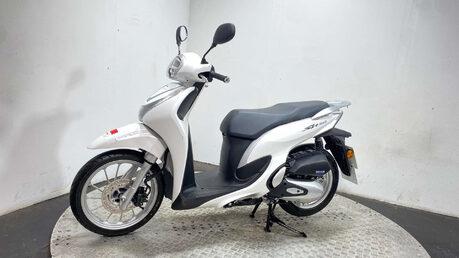 Honda SH Mode 125 2025 315 MILES WARRANTY 125CC 37