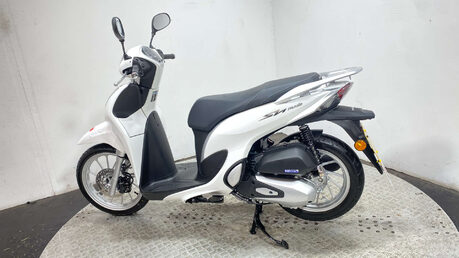 Honda SH Mode 125 2025 315 MILES WARRANTY 125CC 38