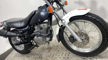 Suzuki RV125 VANVAN 2006 9K VERY CLEAN SAND BIKE 125CC 24