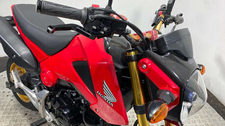 Honda MSX125 125 GROM 2015 3K NEW MOT MINI BIKE 18