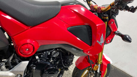 Honda MSX125 125 GROM 2015 3K NEW MOT MINI BIKE 20